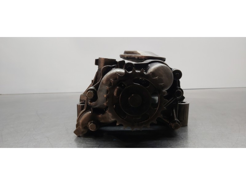 Recambio de bomba aceite para mitsubishi outlander (cw0) challenge 4wd referencia OEM IAM 9636898380  