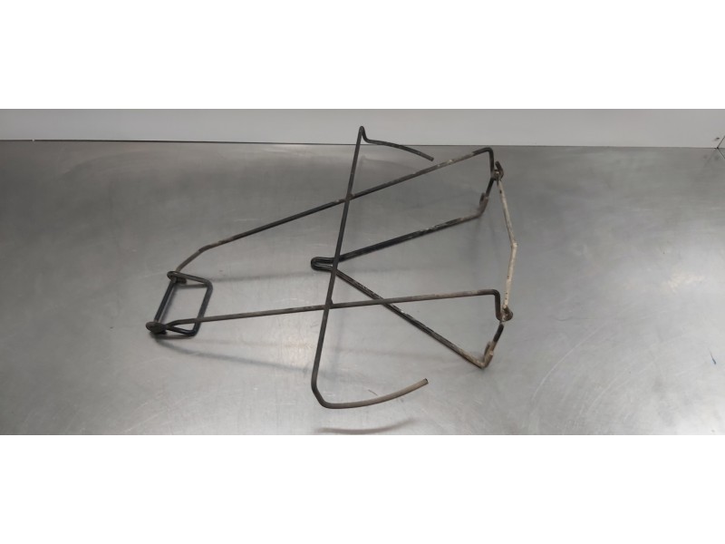 Recambio de soporte rueda repuesto para renault kangoo (f/kc0) alize referencia OEM IAM 7700312294   Recambio de soporte rueda repuesto para renault kangoo (f/kc0) alize referencia OEM IAM 7700312294