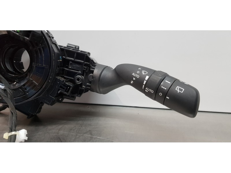 Recambio de anillo airbag para toyota rav4 hybrid 4x2 advance referencia OEM IAM 8430852010 8431911010 