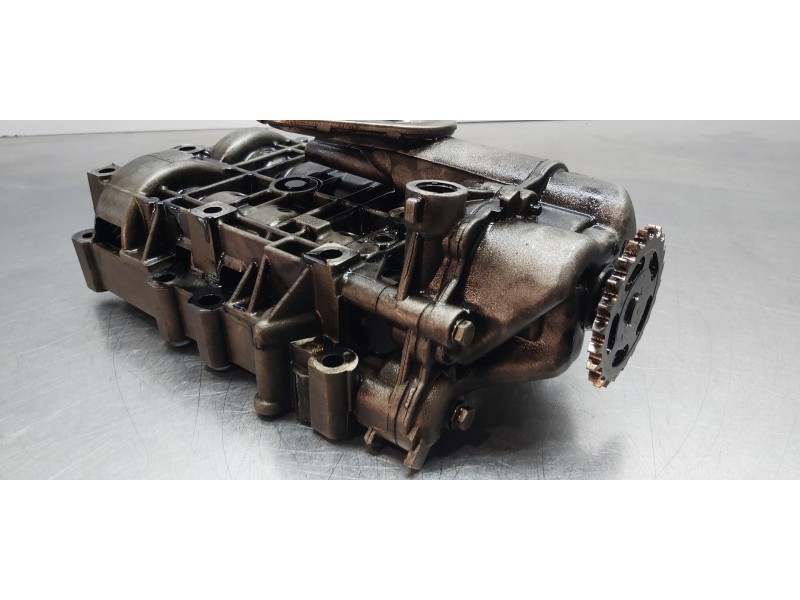 Recambio de bomba aceite para mitsubishi outlander (cw0) challenge 4wd referencia OEM IAM 9636898380  