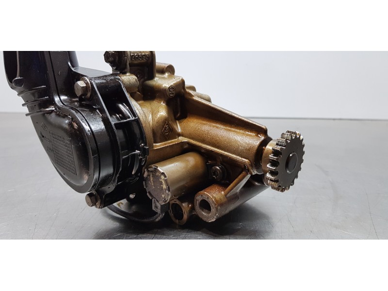 Recambio de bomba aceite para renault megane iv berlina 5p experience referencia OEM IAM 150005863R  