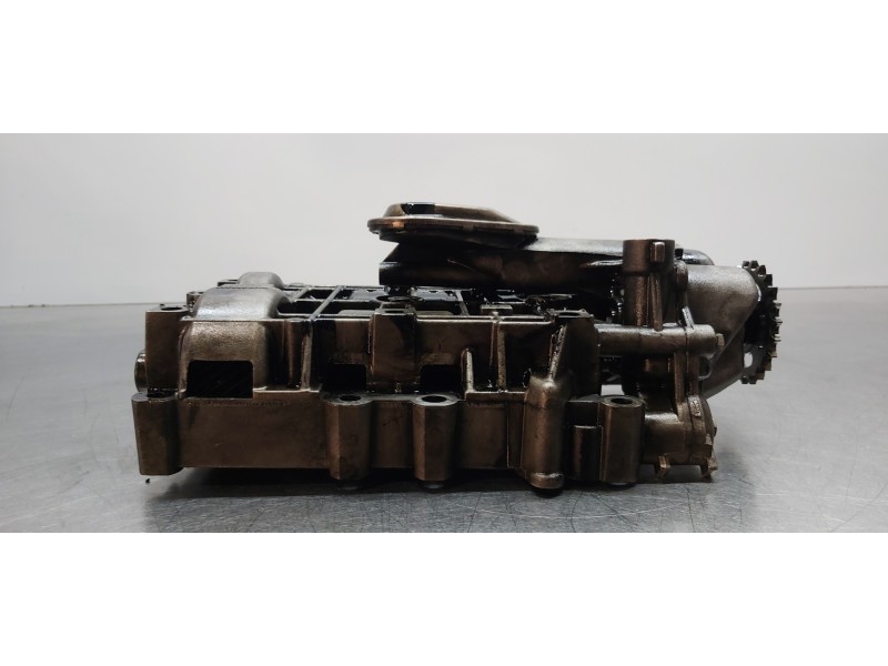 Recambio de bomba aceite para mitsubishi outlander (cw0) challenge 4wd referencia OEM IAM 9636898380  