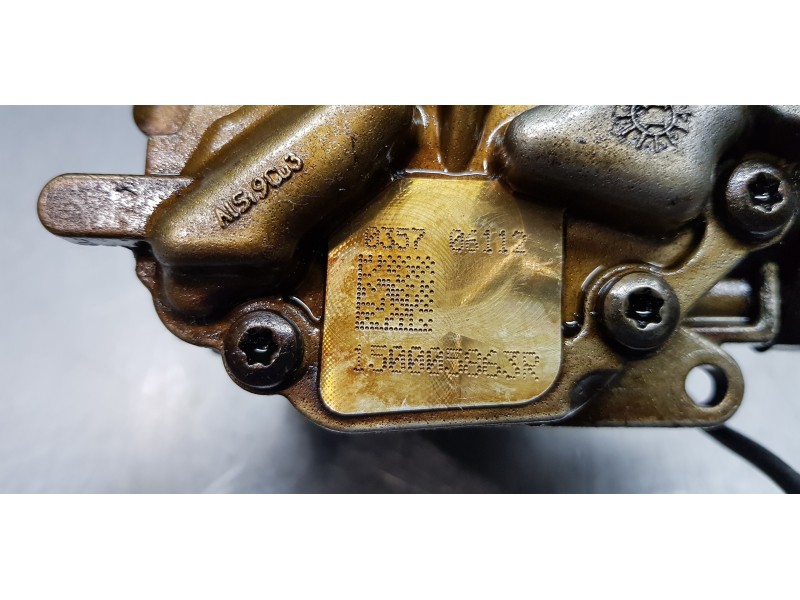 Recambio de bomba aceite para renault megane iv berlina 5p experience referencia OEM IAM 150005863R  