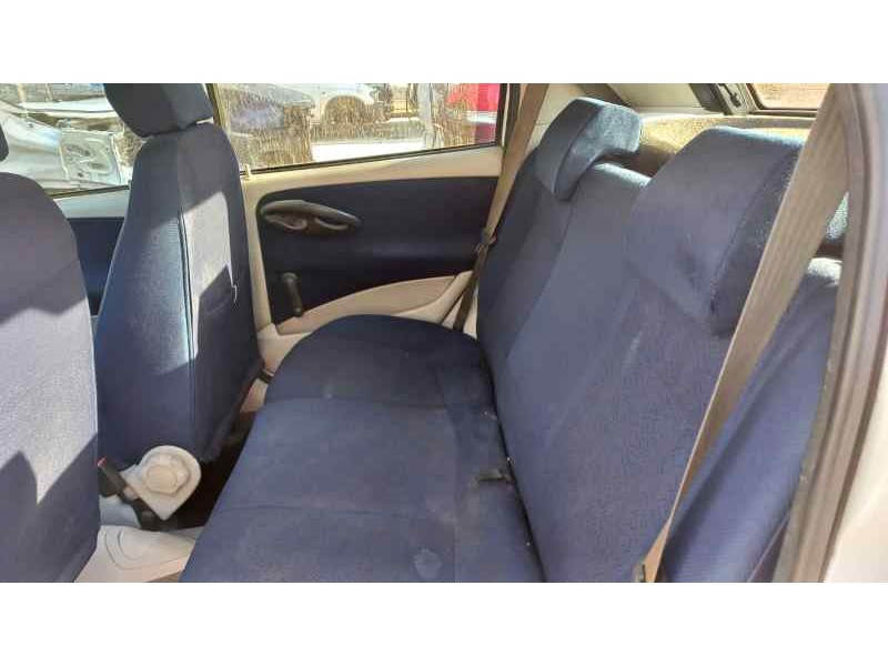 fiat punto berlina (188) del año 2004