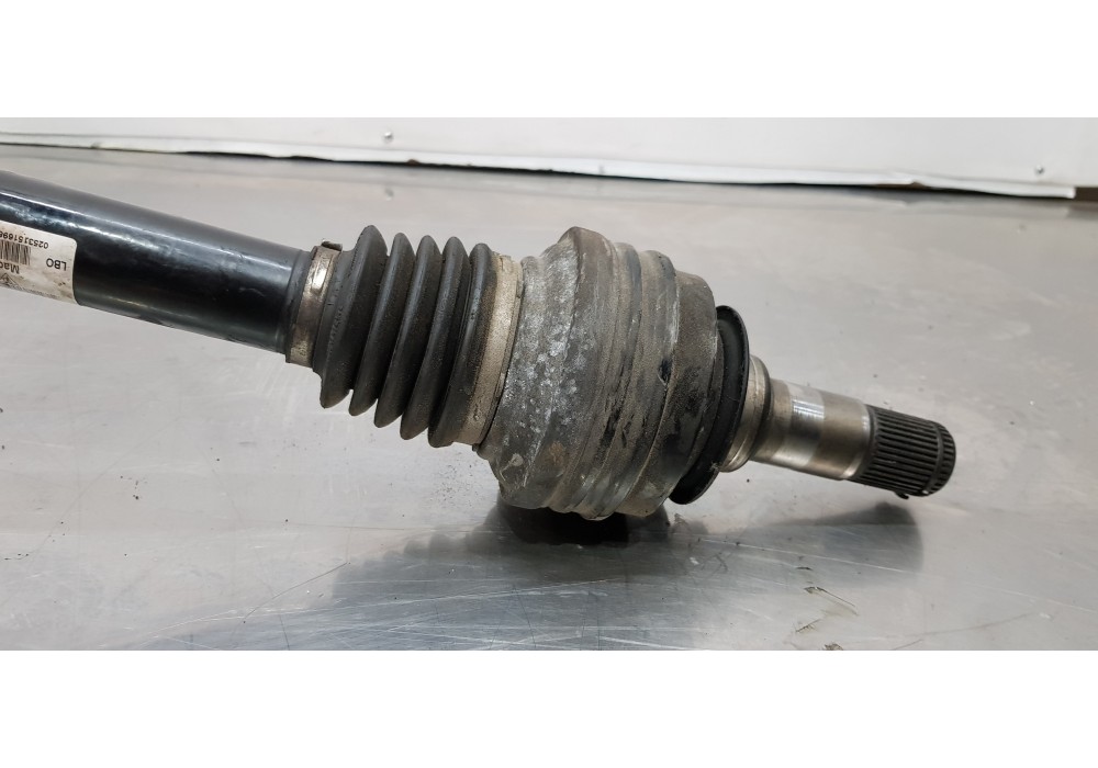 Recambio de mangueta trasera izquierda para porsche cayenne (typ 92aa) diesel referencia OEM IAM 95833161101  