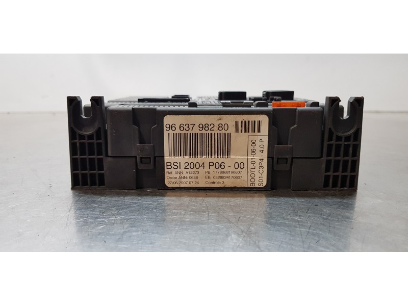 Recambio de caja reles / fusibles para peugeot 207 confort referencia OEM IAM 9663798280   Recambio de caja reles / fusibles para peugeot 207 confort referencia OEM IAM 9663798280