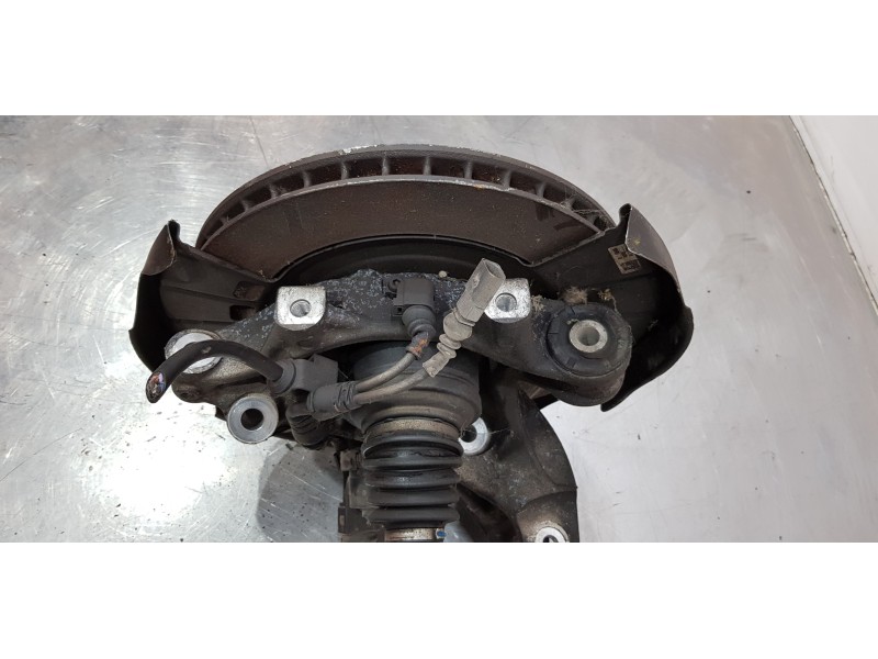Recambio de mangueta trasera izquierda para porsche cayenne (typ 92aa) diesel referencia OEM IAM 95833161101  