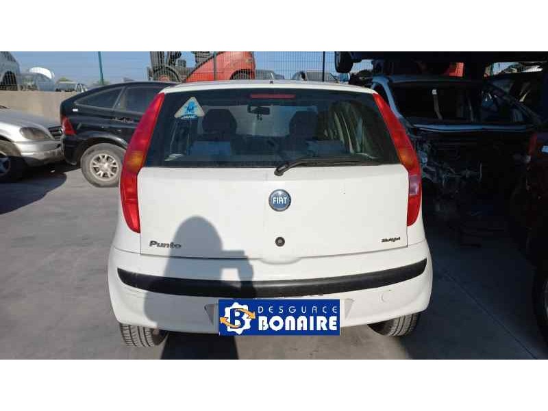 fiat punto berlina (188) del año 2004