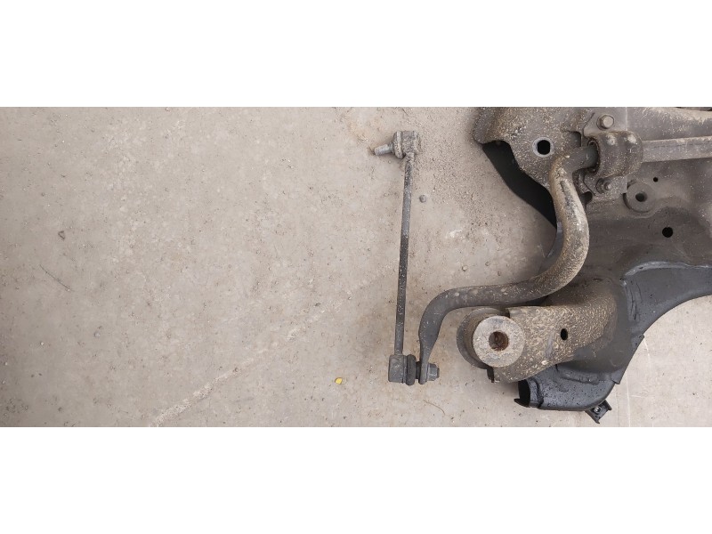 Recambio de puente delantero para kia carens ( ) basic referencia OEM IAM 62405A4650  