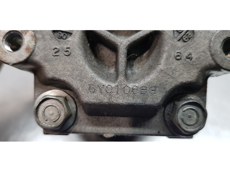 Recambio de bomba direccion para dodge caliber s referencia OEM IAM 5105449AA   Recambio de bomba direccion para dodge caliber s referencia OEM IAM 5105449AA