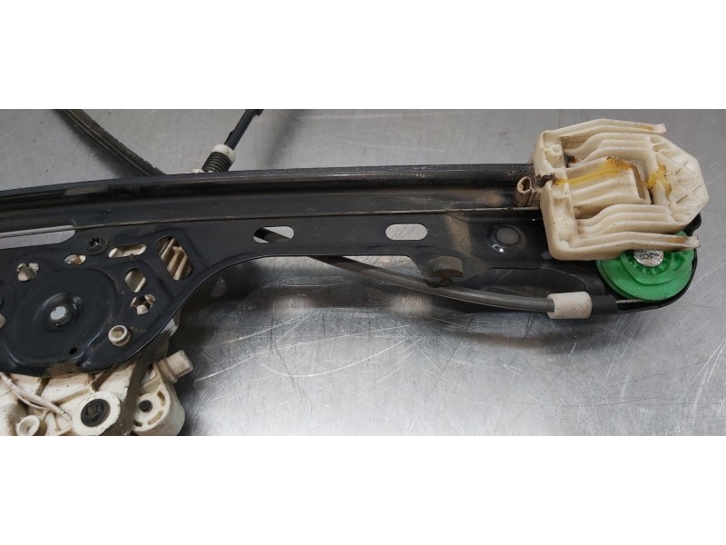 Recambio de elevalunas delantero derecho para bmw serie 1 berlina (e81/e87) 118d referencia OEM IAM 51337138466   Recambio de elevalunas delantero derecho para bmw serie 1 berlina (e81/e87) 118d referencia OEM IAM 51337138466