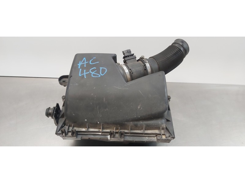 Recambio de filtro aire para opel vectra c berlina cosmo referencia OEM IAM 13271392  