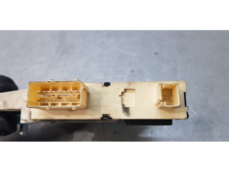 Recambio de motor elevalunas delantero derecho para citroen c4 berlina cool referencia OEM IAM 9647441380  