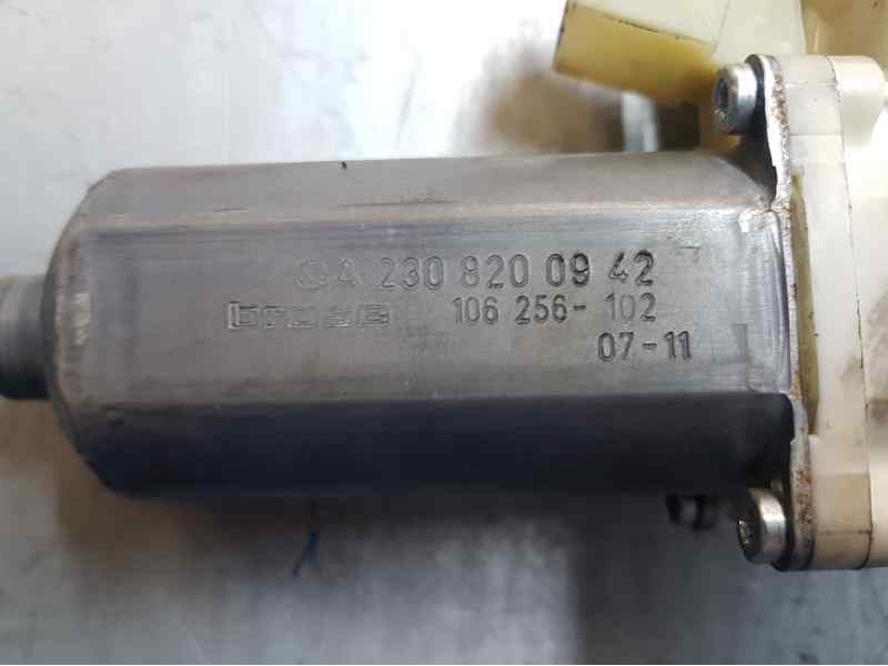 Recambio de elevalunas delantero derecho para mercedes clase clk (w209) cabrio 350 (209.456) referencia OEM IAM A2308200942  