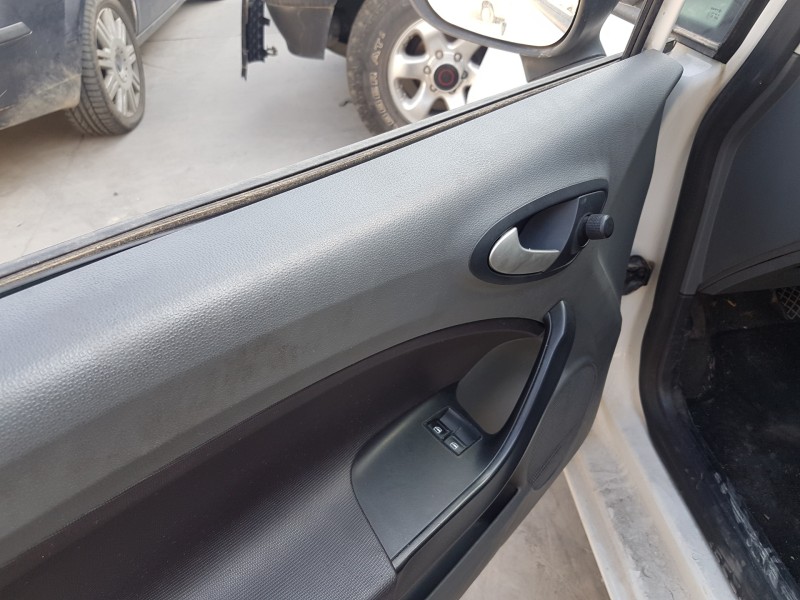 seat ibiza sc (6j1) del año 2012