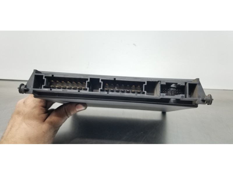 Recambio de modulo electronico para mercedes clase s (w221) berlina 320 / 350 cdi (221.022) referencia OEM IAM A2218702086  