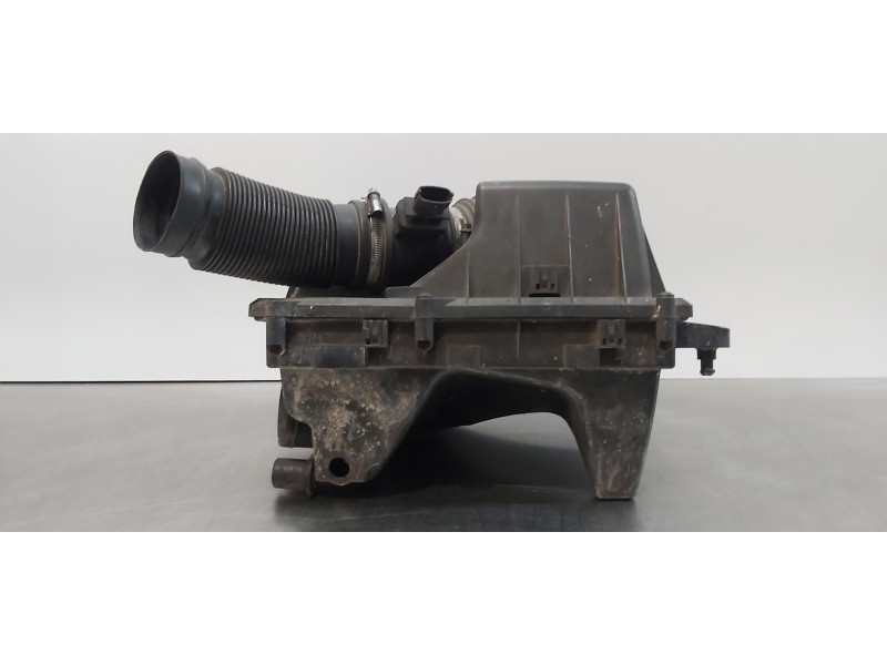 Recambio de filtro aire para opel vectra c berlina cosmo referencia OEM IAM 13271392  