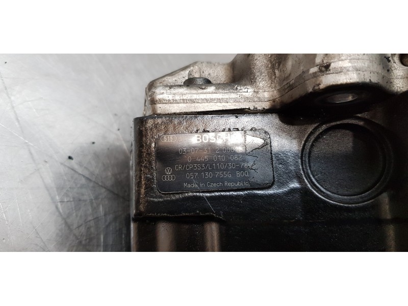 Recambio de bomba inyeccion para audi a8 (4e2) 4.0 tdi quattro referencia OEM IAM 057130755G  