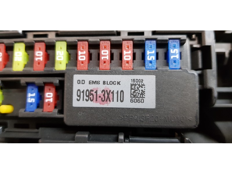 Recambio de caja reles / fusibles para kia carens ( ) concept referencia OEM IAM 91320A4730  