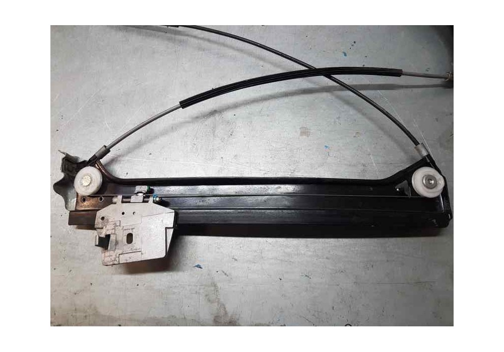 Recambio de elevalunas delantero izquierdo para mercedes clase clk (w209) cabrio 350 (209.456) referencia OEM IAM A2308201042  