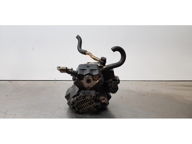 Recambio de bomba inyeccion para audi a8 (4e2) 4.0 tdi quattro referencia OEM IAM 057130755G  