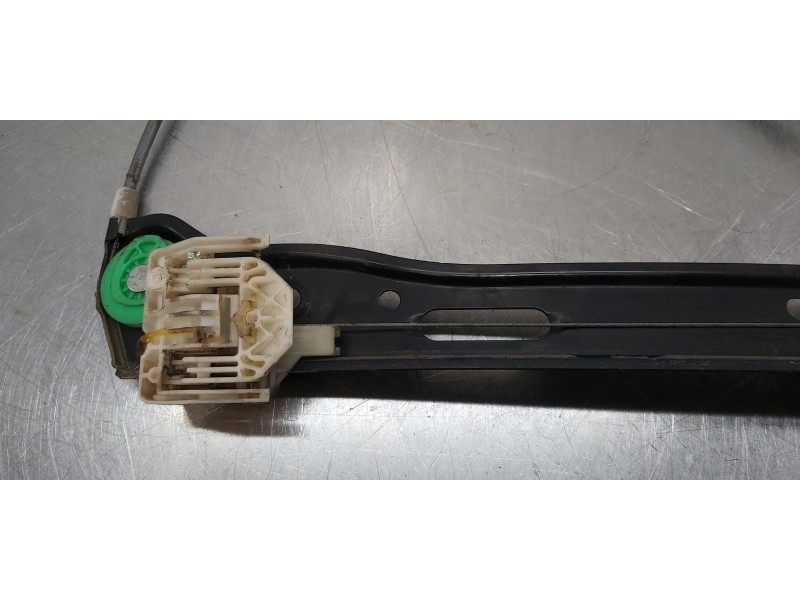 Recambio de elevalunas delantero izquierdo para bmw serie 1 berlina (e81/e87) 118d referencia OEM IAM 51337138465   Recambio de elevalunas delantero izquierdo para bmw serie 1 berlina (e81/e87) 118d referencia OEM IAM 51337138465