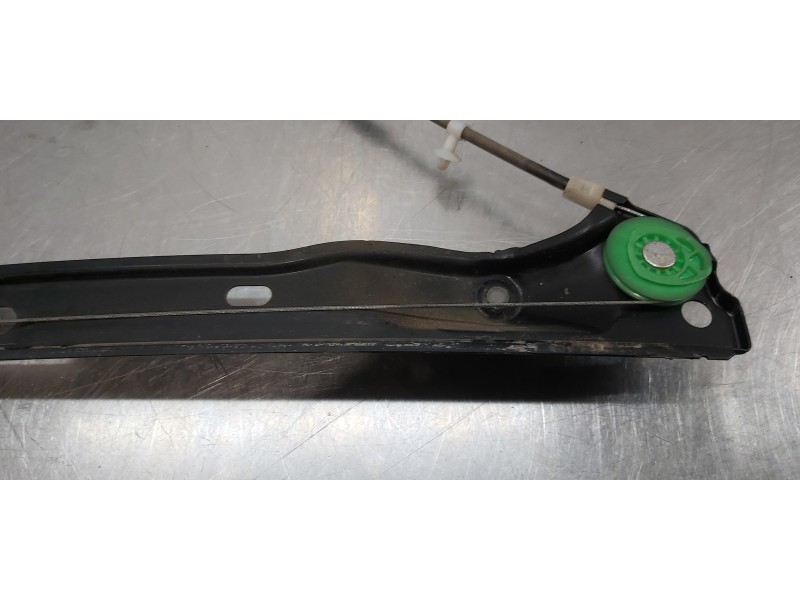 Recambio de elevalunas delantero izquierdo para bmw serie 1 berlina (e81/e87) 118d referencia OEM IAM 51337138465   Recambio de elevalunas delantero izquierdo para bmw serie 1 berlina (e81/e87) 118d referencia OEM IAM 51337138465