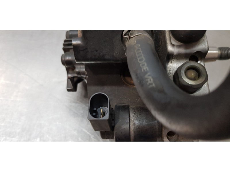 Recambio de bomba inyeccion para audi a8 (4e2) 4.0 tdi quattro referencia OEM IAM 057130755G  