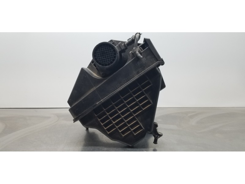 Recambio de filtro aire para hyundai tucson tl referencia OEM IAM 28110D3100  