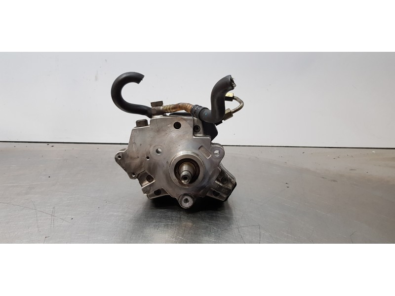 Recambio de bomba inyeccion para audi a8 (4e2) 4.0 tdi quattro referencia OEM IAM 057130755G  