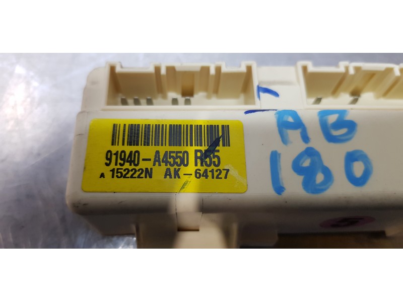 Recambio de caja reles / fusibles para kia carens ( ) concept referencia OEM IAM 91940A4550  