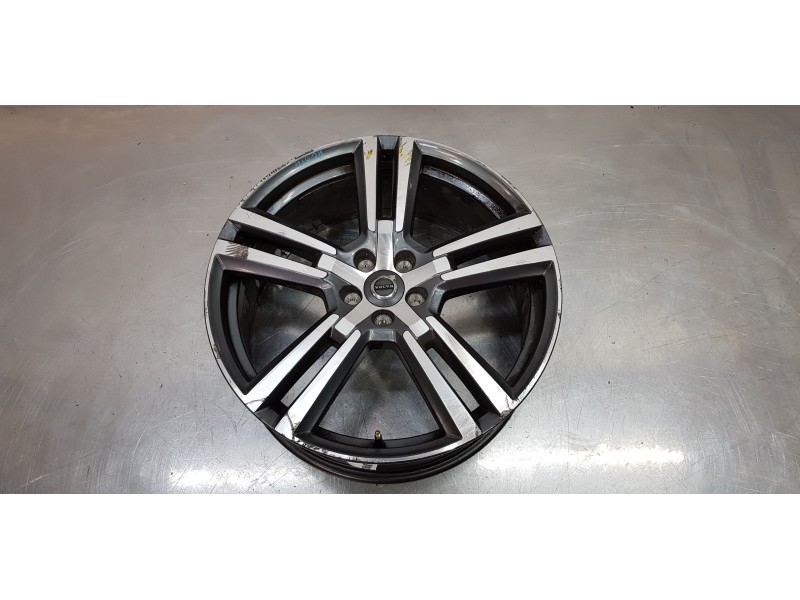 Recambio de llanta para volvo xc60 inscription awd referencia OEM IAM 31423853  