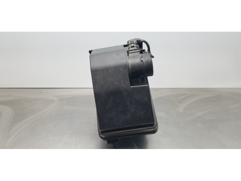 Recambio de filtro aire para hyundai tucson tl referencia OEM IAM 28110D3100  