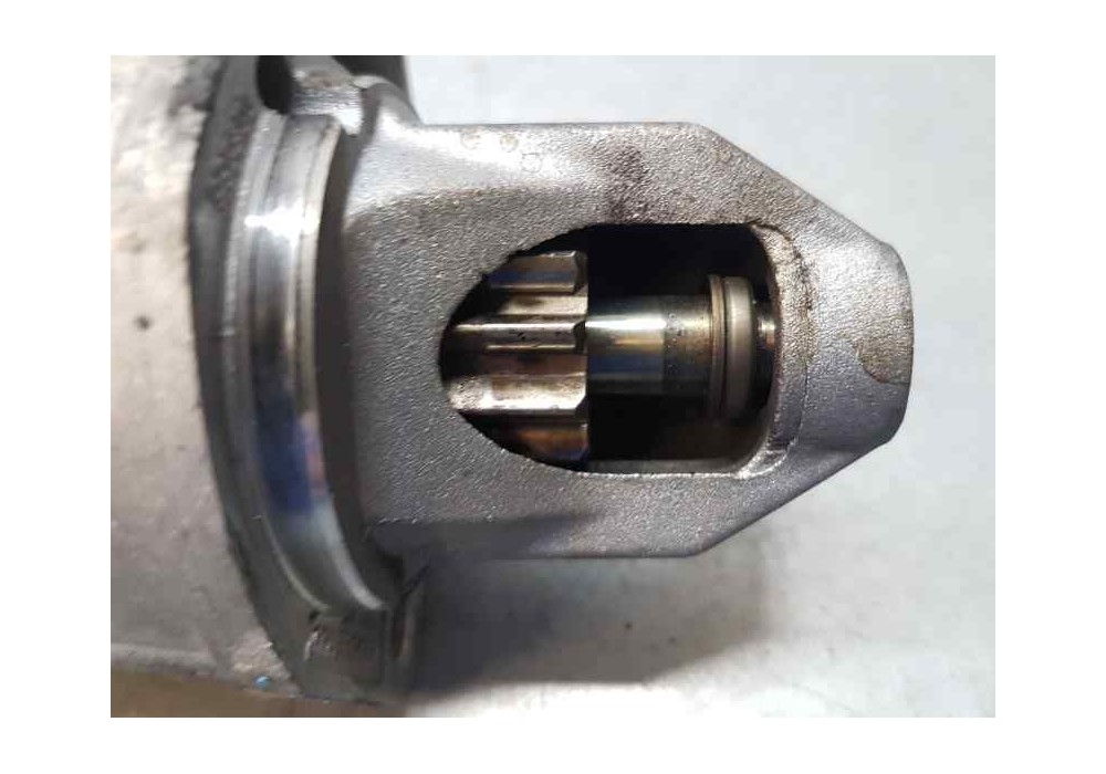 Recambio de motor arranque para mercedes clase clk (w209) cabrio 350 (209.456) referencia OEM IAM A0061510501  