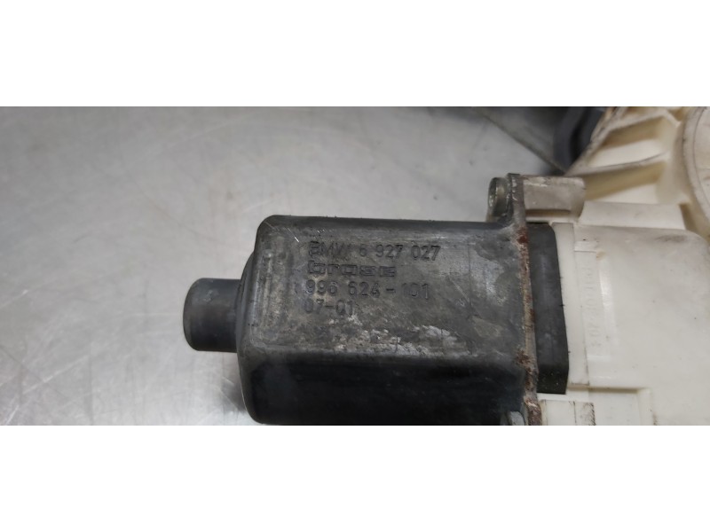 Recambio de elevalunas delantero izquierdo para bmw serie 1 berlina (e81/e87) 118d referencia OEM IAM 51337138465   Recambio de elevalunas delantero izquierdo para bmw serie 1 berlina (e81/e87) 118d referencia OEM IAM 51337138465