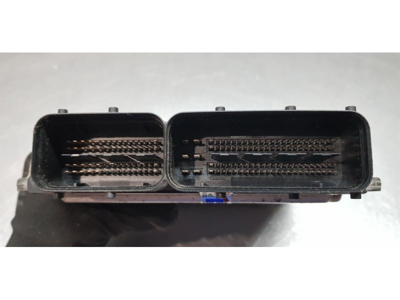 Recambio de centralita motor uce para dodge caliber s referencia OEM IAM P05033299AE  