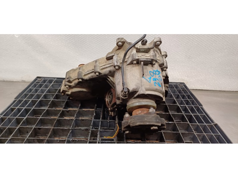 Recambio de caja transfer para bmw x5 (e70) 3.0d referencia OEM IAM 27107599886 7574777 