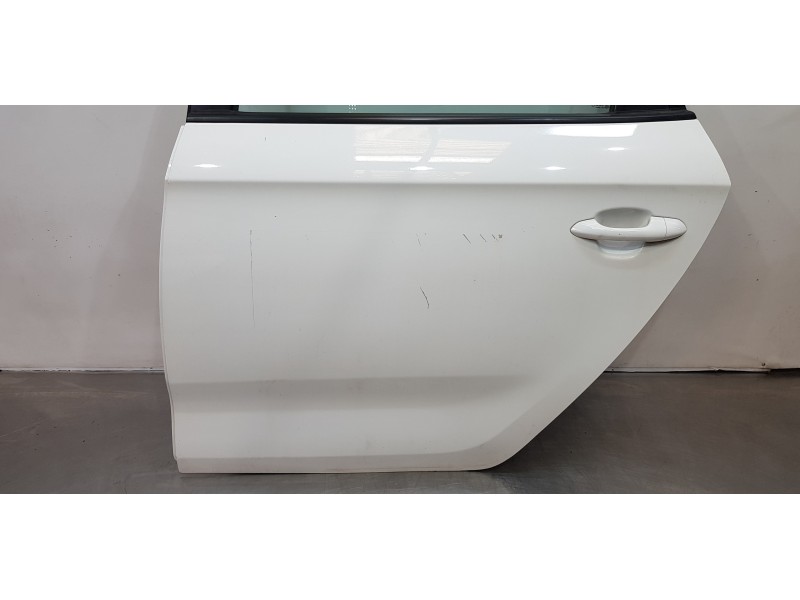 Recambio de puerta trasera izquierda para kia carens ( ) basic referencia OEM IAM 77003A4000  