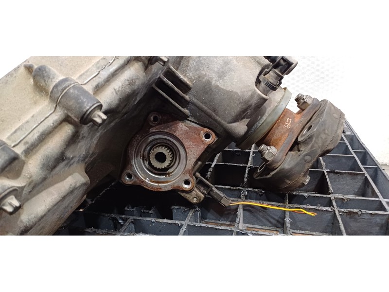 Recambio de caja transfer para bmw x5 (e70) 3.0d referencia OEM IAM 27107599886 7574777 