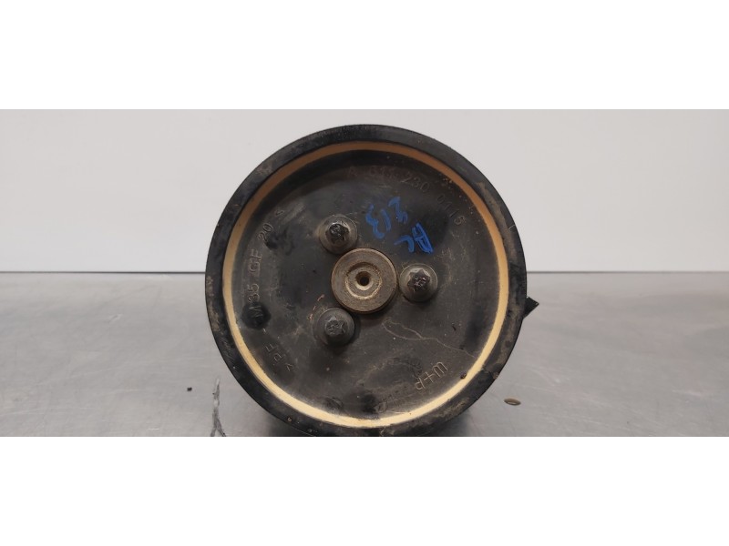 Recambio de bomba direccion para mercedes clase m (w163) 270 cdi (163.113) referencia OEM IAM A0024669101 A6112300115 