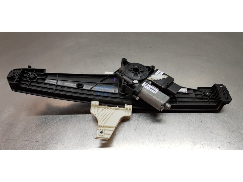 Recambio de elevalunas trasero izquierdo para peugeot 3008 active referencia OEM IAM 9830389080 9829482580  Recambio de elevalunas trasero izquierdo para peugeot 3008 active referencia OEM IAM 9830389080 9829482580
