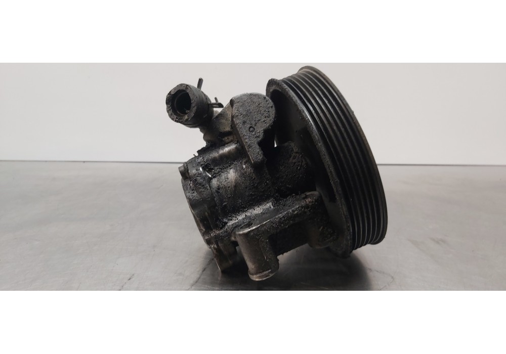 Recambio de bomba direccion para mercedes clase m (w163) 270 cdi (163.113) referencia OEM IAM A0024669101 A6112300115 