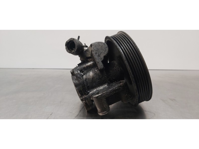 Recambio de bomba direccion para mercedes clase m (w163) 270 cdi (163.113) referencia OEM IAM A0024669101 A6112300115 