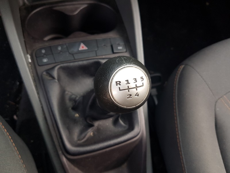 seat ibiza sc (6j1) del año 2012