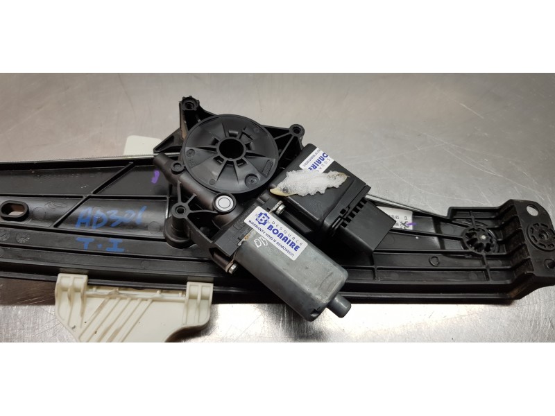 Recambio de elevalunas trasero izquierdo para peugeot 3008 active referencia OEM IAM 9830389080 9829482580  Recambio de elevalunas trasero izquierdo para peugeot 3008 active referencia OEM IAM 9830389080 9829482580