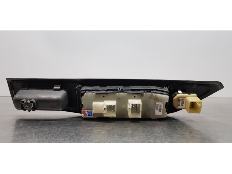 Recambio de mando elevalunas delantero izquierdo para dodge caliber s referencia OEM IAM 56040691AD   Recambio de mando elevalunas delantero izquierdo para dodge caliber s referencia OEM IAM 56040691AD