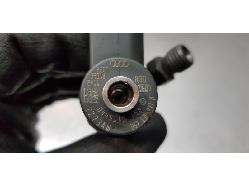 Recambio de inyector para audi a8 (4e2) 4.0 tdi quattro referencia OEM IAM 057130277M  