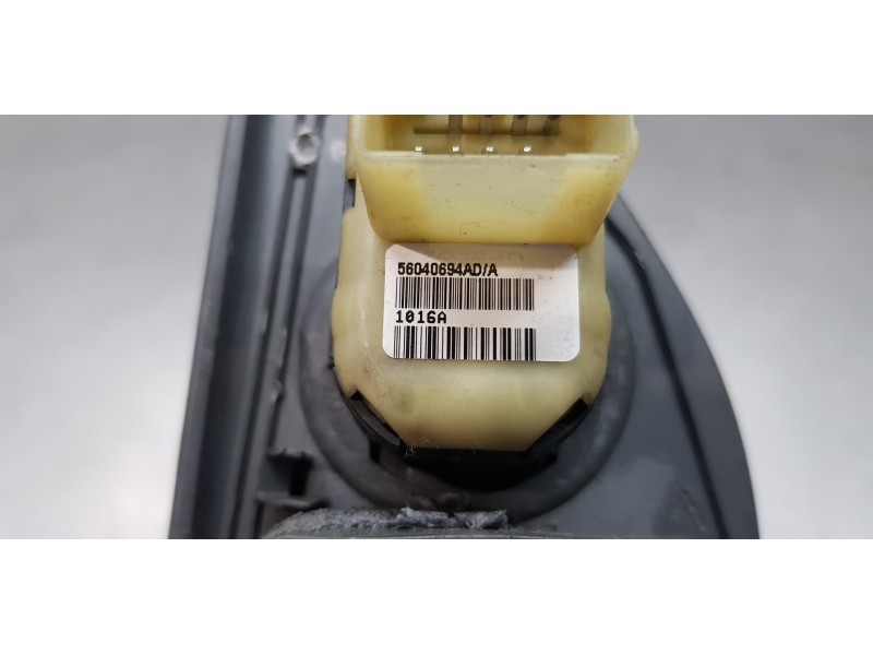 Recambio de mando elevalunas delantero izquierdo para dodge caliber s referencia OEM IAM 56040691AD   Recambio de mando elevalunas delantero izquierdo para dodge caliber s referencia OEM IAM 56040691AD
