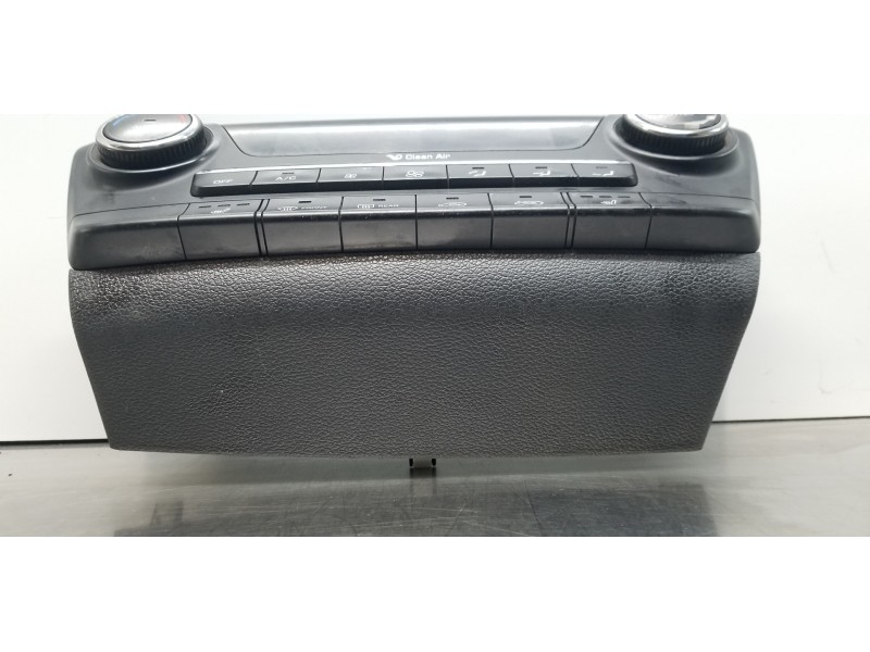 Recambio de mando climatizador para hyundai tucson tl referencia OEM IAM 97250D7230TRY  