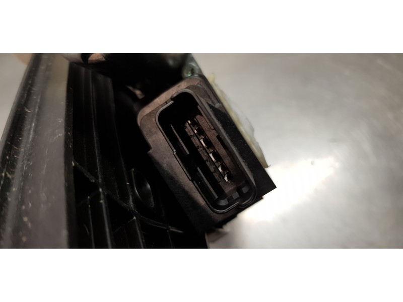 Recambio de elevalunas trasero izquierdo para peugeot 3008 active referencia OEM IAM 9830389080 9829482580  Recambio de elevalunas trasero izquierdo para peugeot 3008 active referencia OEM IAM 9830389080 9829482580